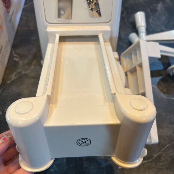Martha Stewart Table Spiralizer White Kitchen Cooking Cutting Machine - Picture 6 of 12
